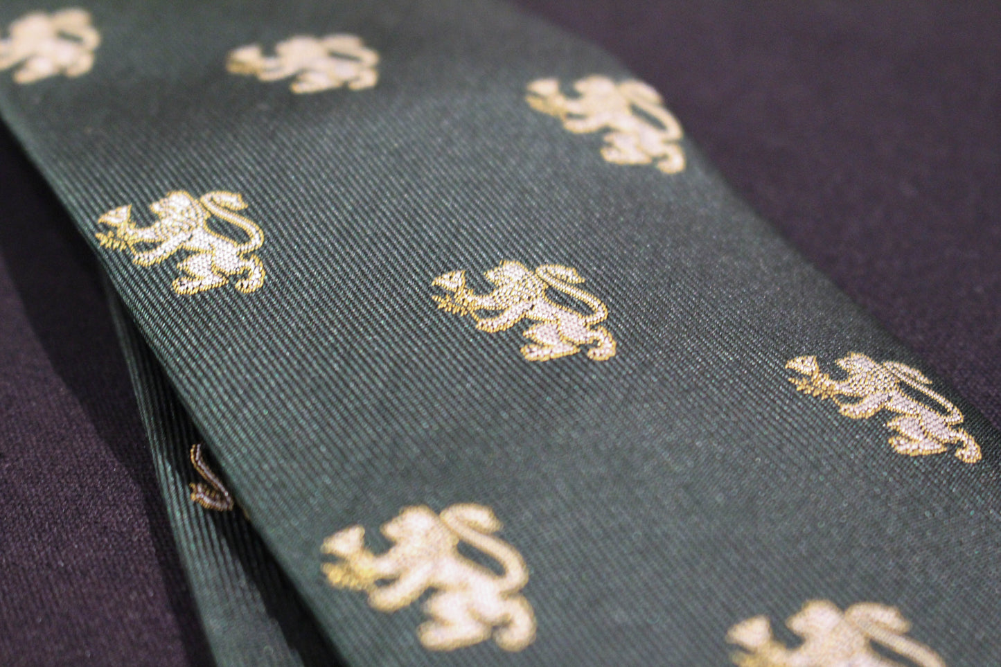 Lambda Chi Alpha | Woven Standard Silk Lion Rampant Necktie